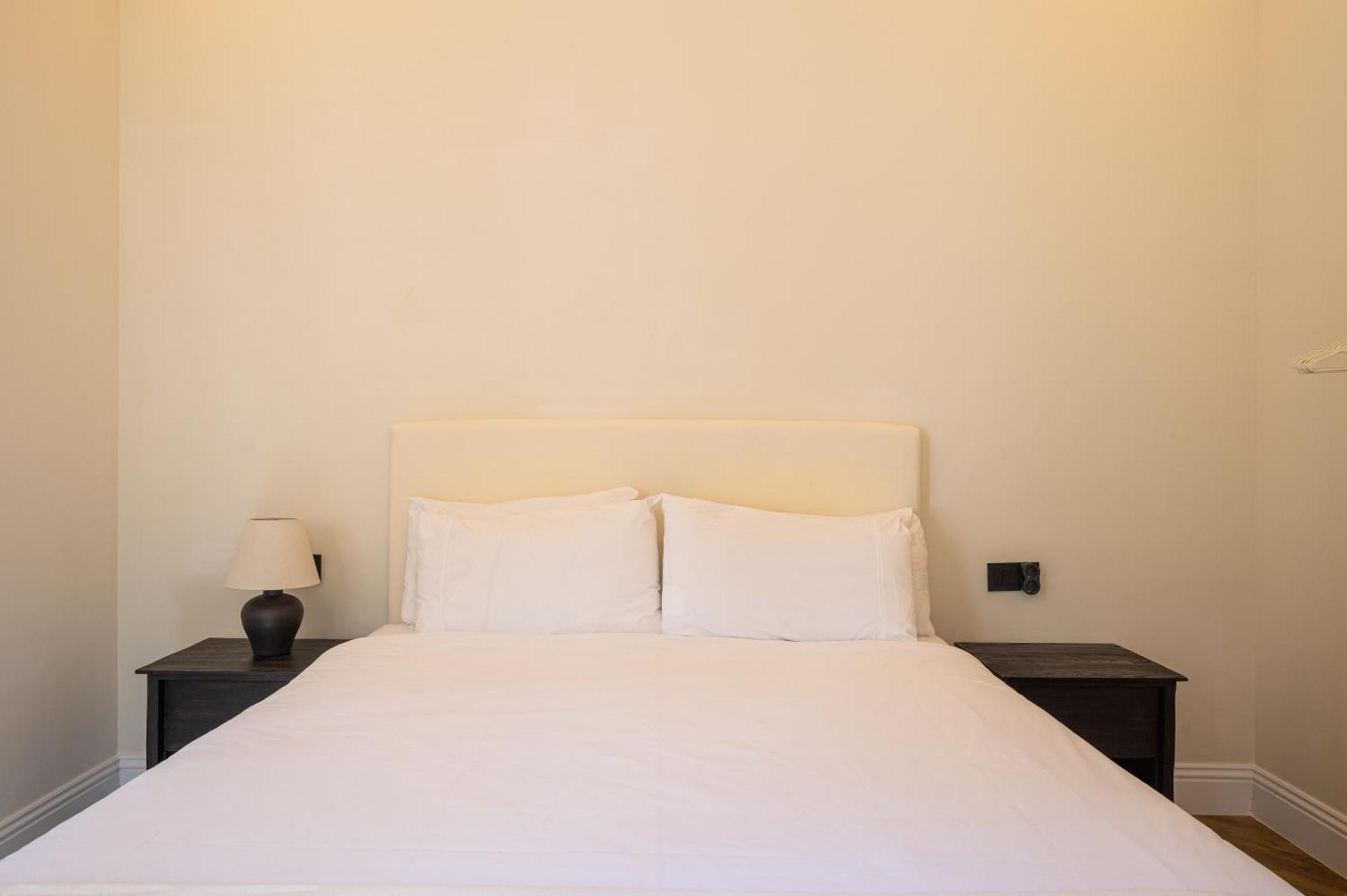 Apartamentos Gravina 56 Севилья Экстерьер фото