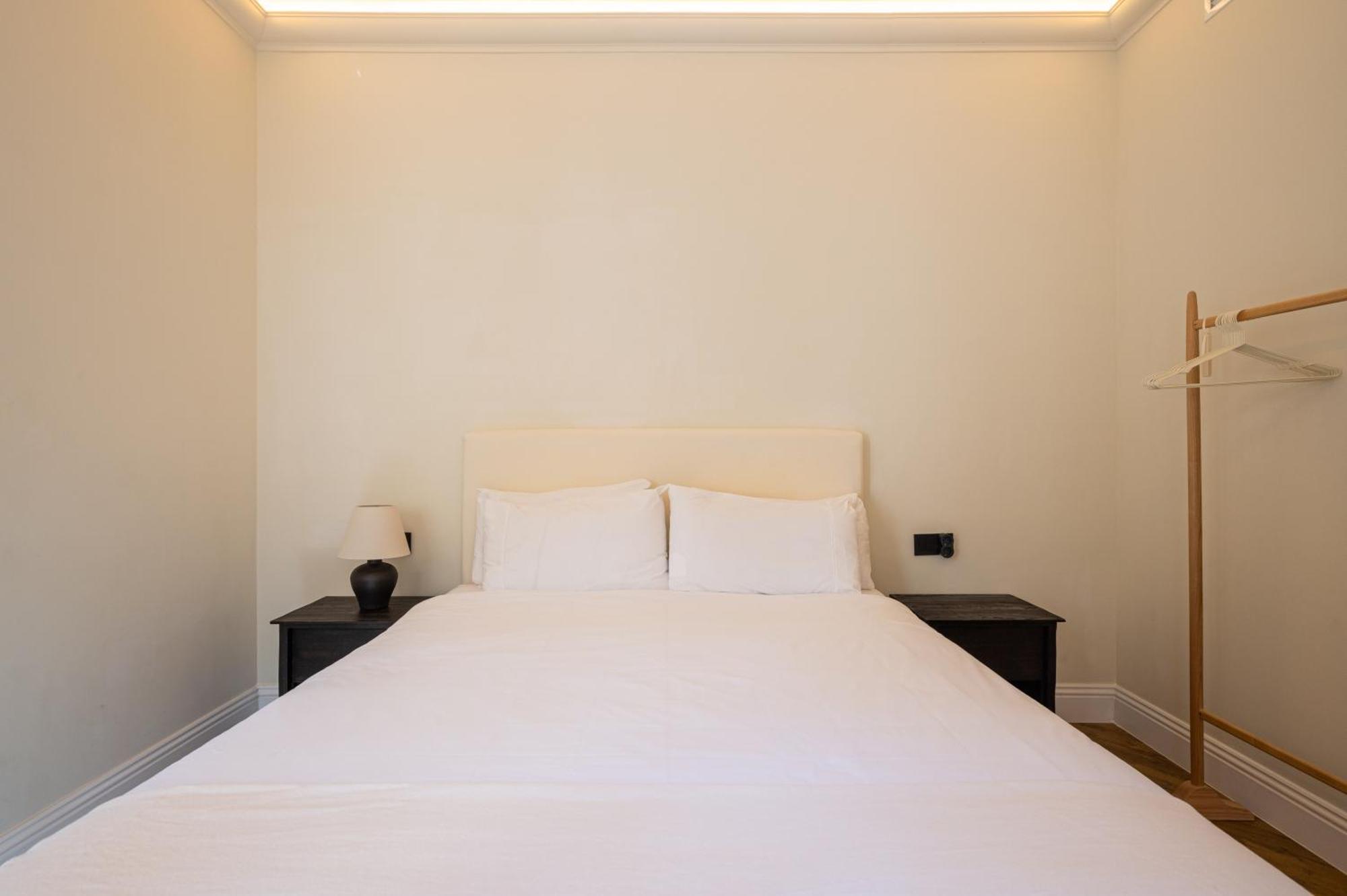 Apartamentos Gravina 56 Севилья Экстерьер фото