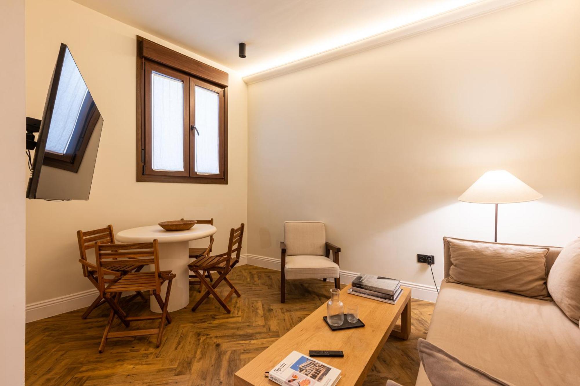 Apartamentos Gravina 56 Севилья Экстерьер фото