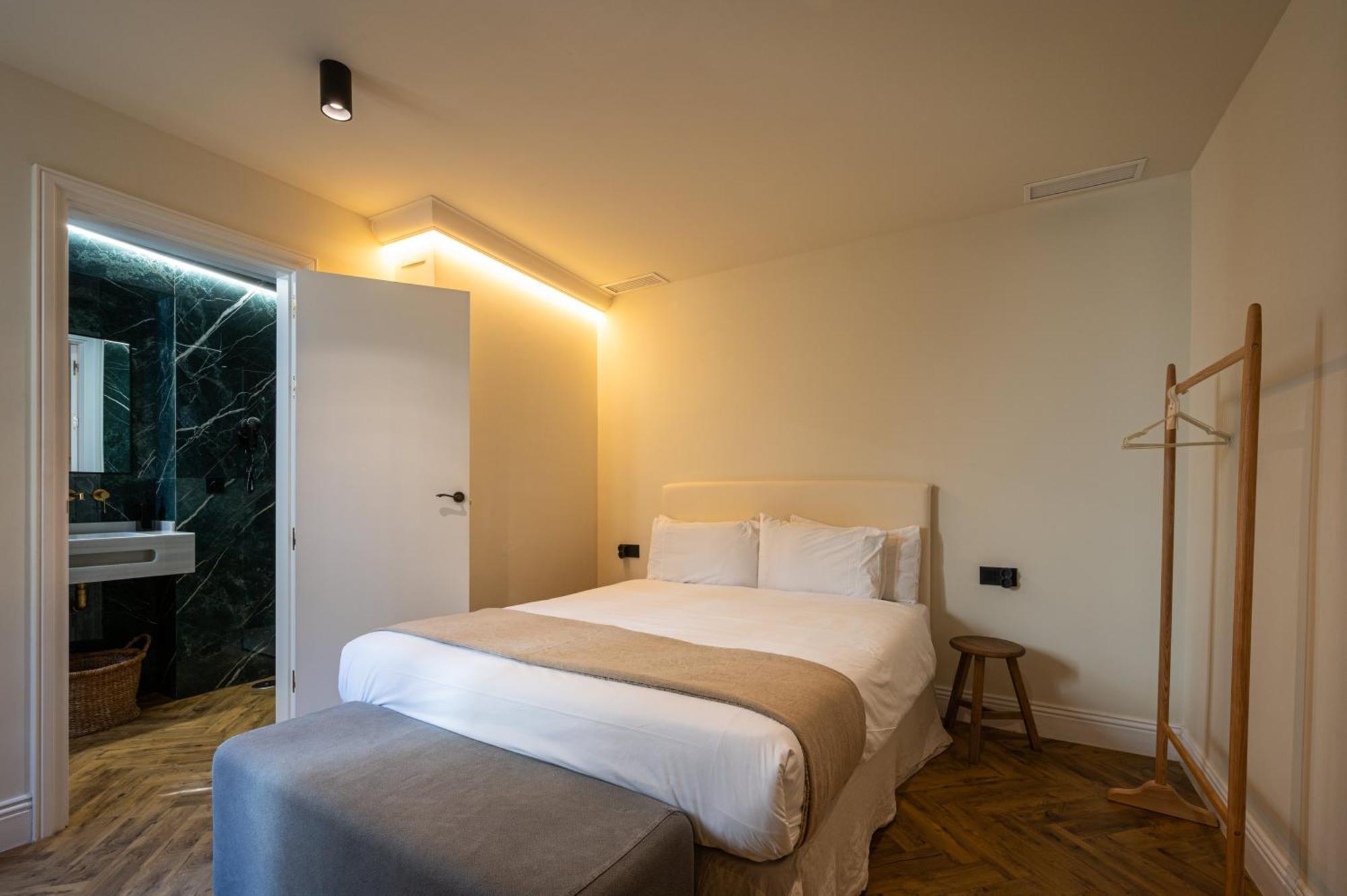 Apartamentos Gravina 56 Севилья Экстерьер фото
