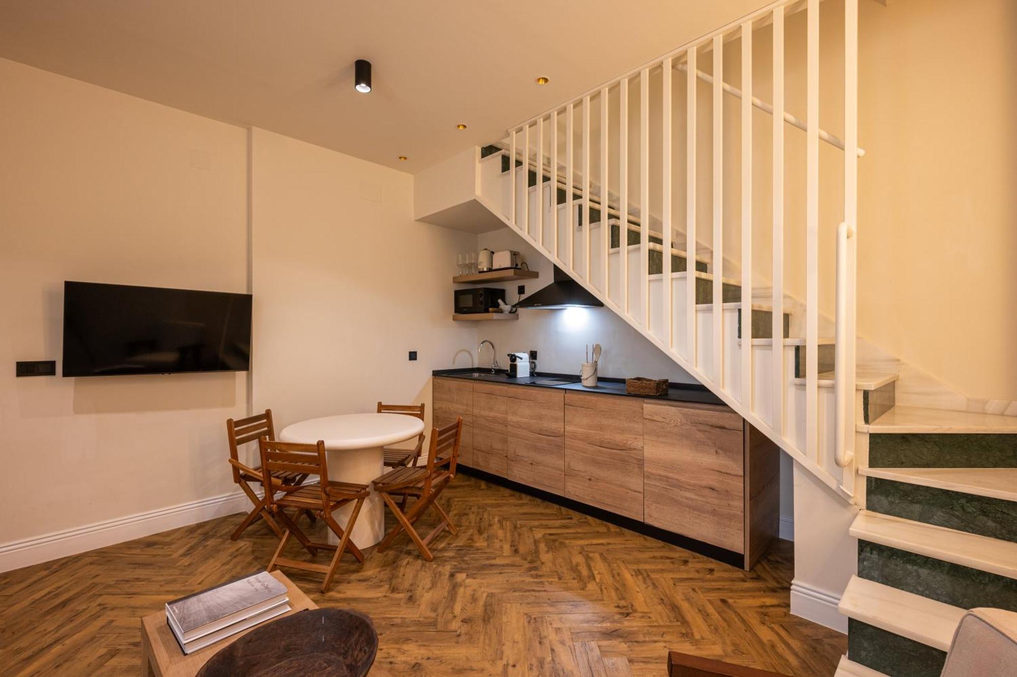 Apartamentos Gravina 56 Севилья Экстерьер фото